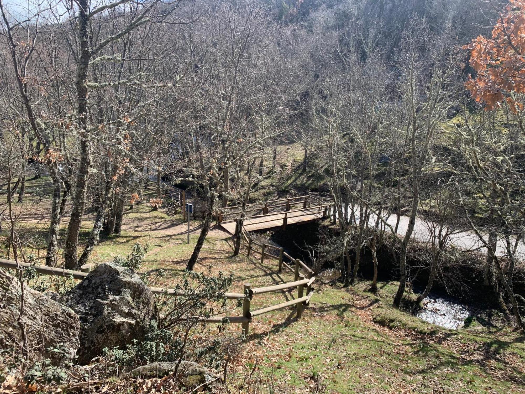 Vila El Tinao De La Hiruela Exteriér fotografie